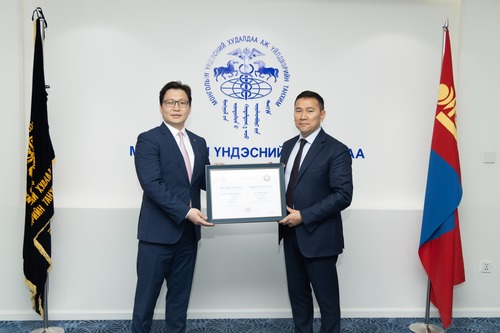 “Үнэт Санхүүгийн Нэгдэл” ХХК нь МҮХАҮТ-ын Платинум гишүүн боллоо